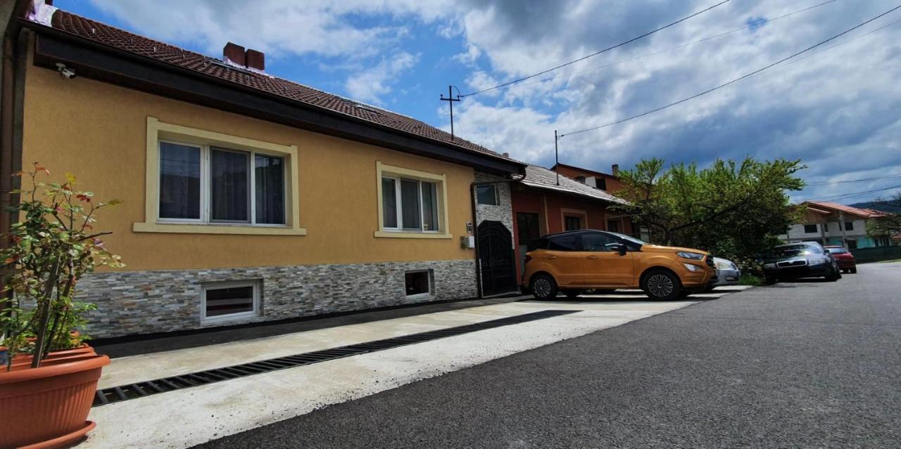 La Sika Apartment Orsova